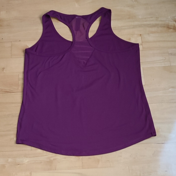 Yogalicious tank top - Picture 2 of 4